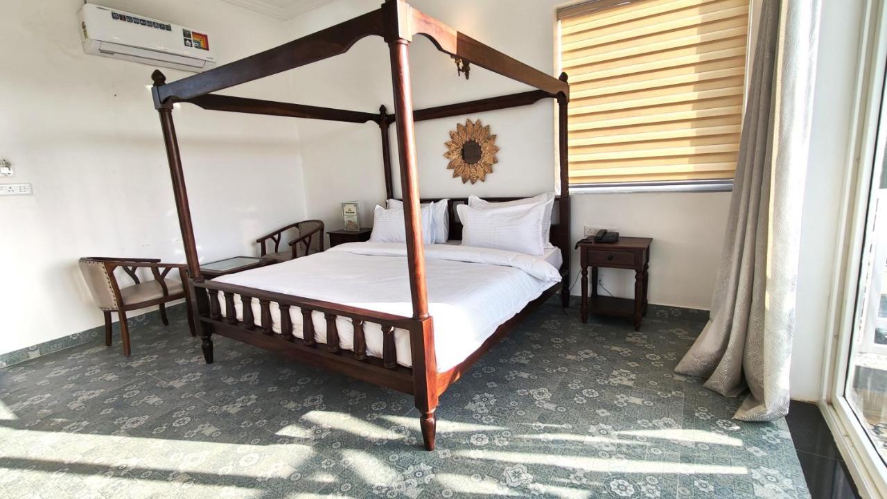 The Sky Imperial Pavoreal Jungle Resort Kumbhalgarh Exterior foto