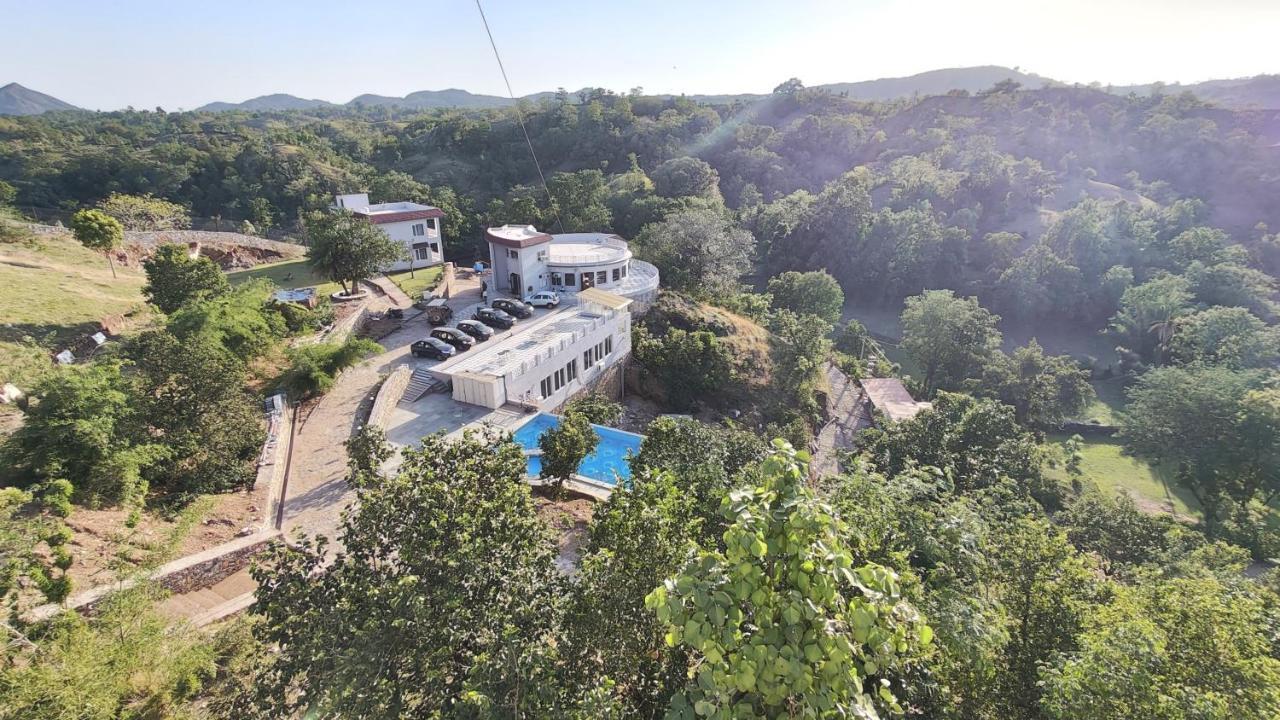 The Sky Imperial Pavoreal Jungle Resort Kumbhalgarh Exterior foto