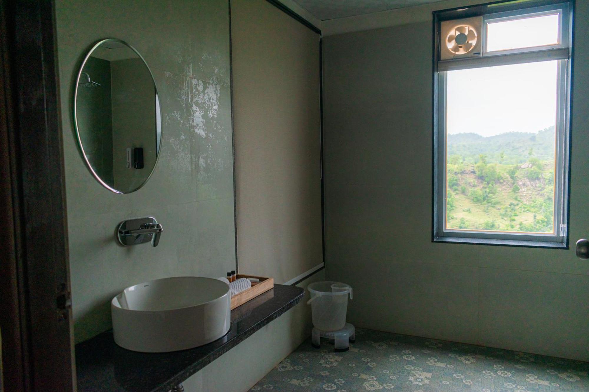 The Sky Imperial Pavoreal Jungle Resort Kumbhalgarh Exterior foto