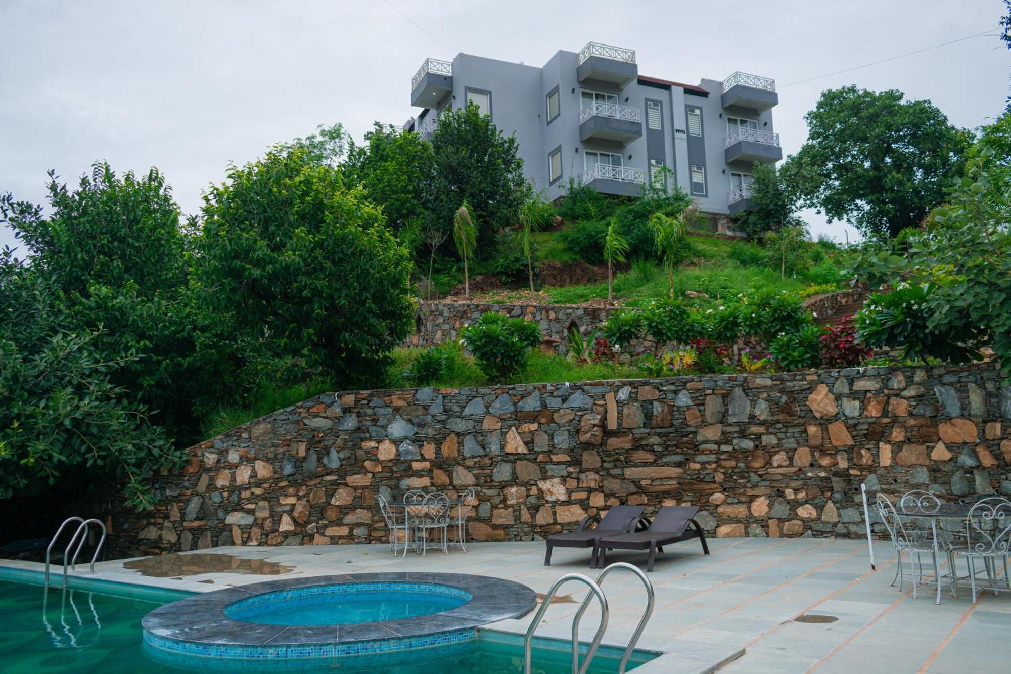The Sky Imperial Pavoreal Jungle Resort Kumbhalgarh Exterior foto