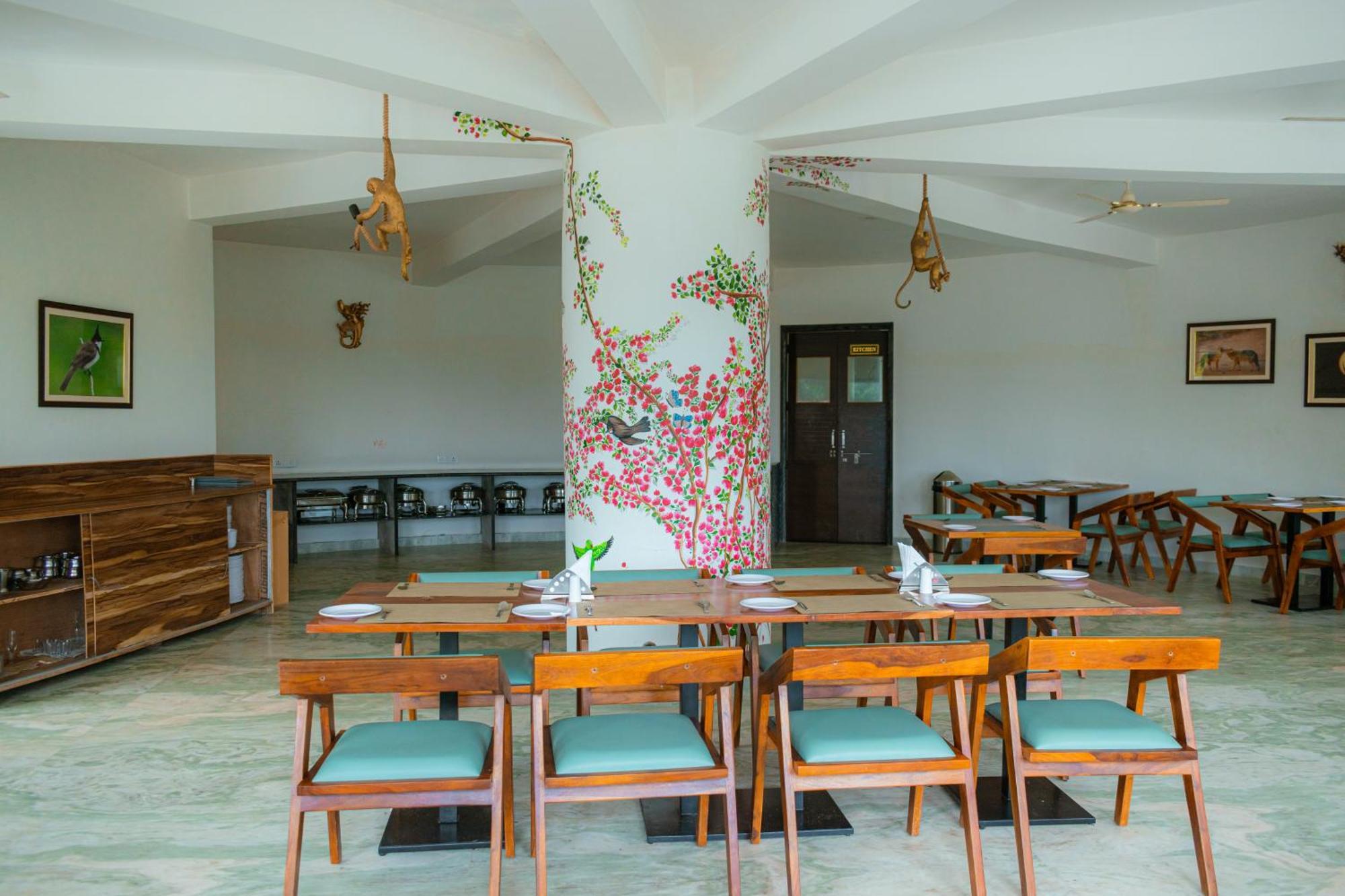 The Sky Imperial Pavoreal Jungle Resort Kumbhalgarh Exterior foto